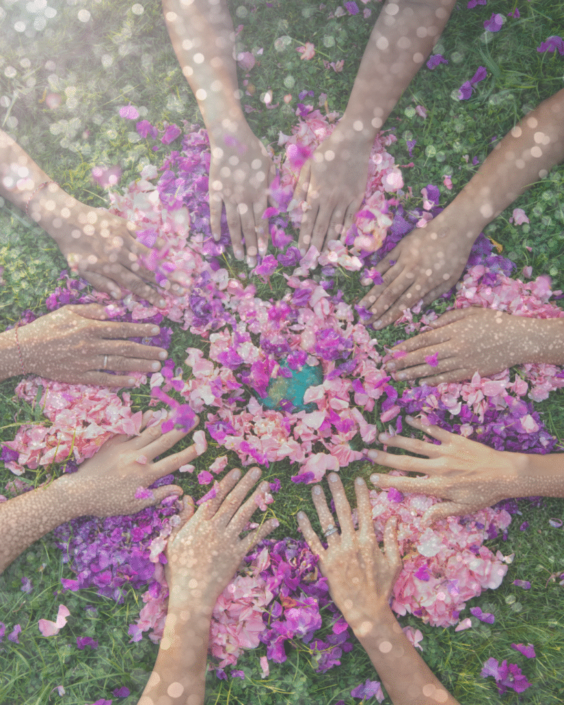 hands+circle+sparkles hands+circle+sparkles